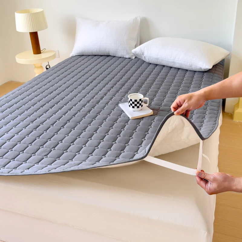 Waterproof Quilted Mattress Protector Cover Thickened Breathable Mattress Topper for Single or Double Bed