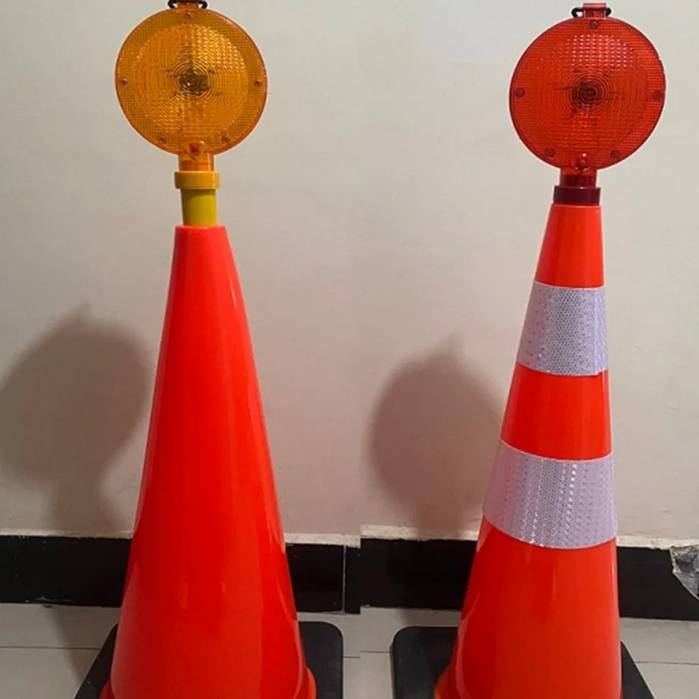 Waterproof Handheld LED Barricade Light Strobe Function LED Light Source Traffic Safety Light with Hanging Ring High Visibility