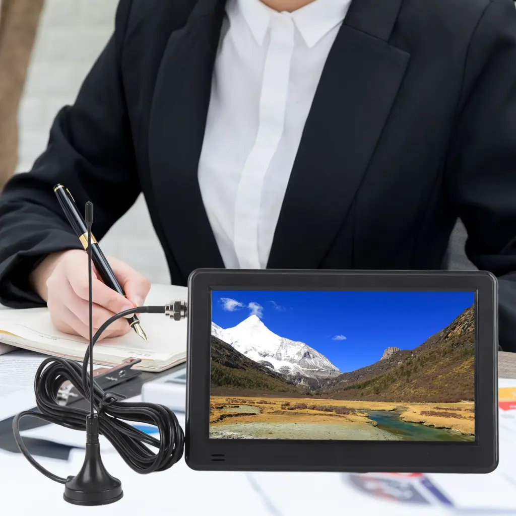 Small Digital TV 6 Inch Rechargeable Color LED Digital Television Radio Support High Sensitivity Tuner for Camping