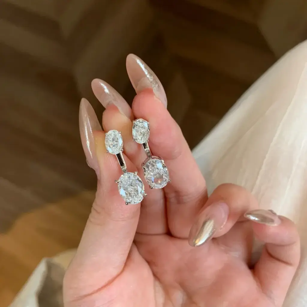 Classic Oval Cut Moissanite Ear Jacket Earring for Women Detachable Earrings 925 Silver Plated Jewely Party Wedding Gift