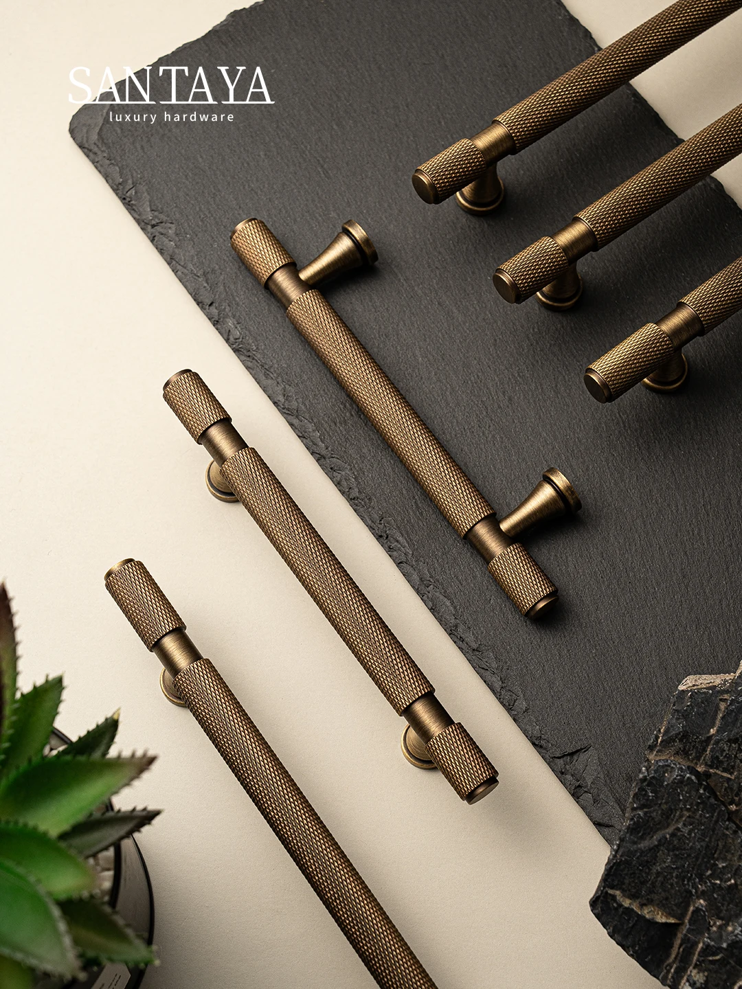 Santaya Solid Antique Brass Handles With Knurled Cross Pattern for Kitchen Cabinet T bar Pull Bedroom Wardrobes and Drawer Knobs