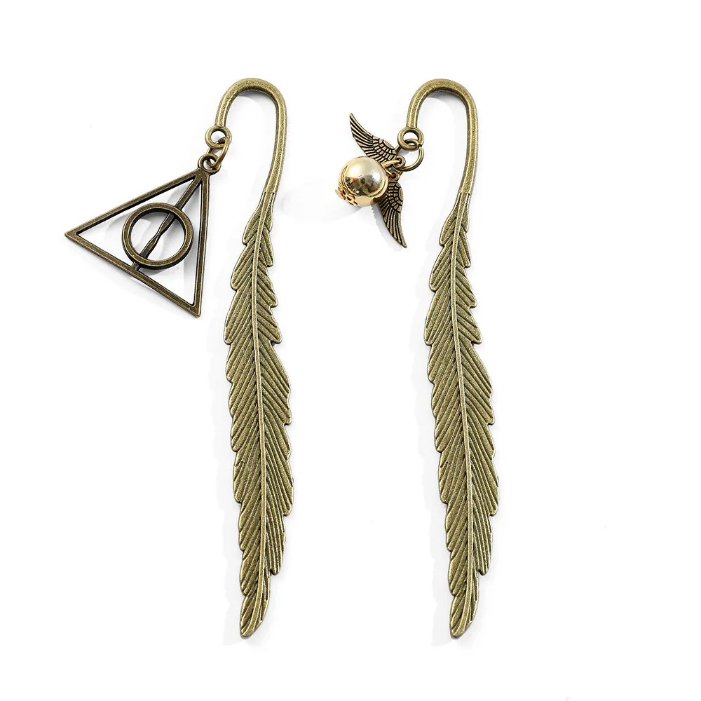 Retro Metal Bookmark Golden Feather Snitch Three-hallows Pendant Book Lovers Reading Magic Bookmarks Small Gifts Cute Stationery