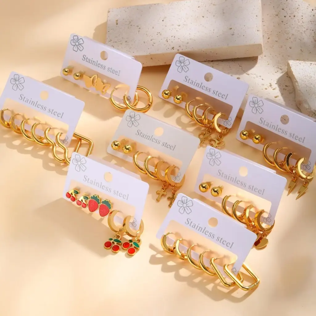 Vnox 6pcs/set Stainless Steel Stud Hoop Earrings Simple Classic 18K Gold Plated Earrings For Women Holiday Jewelry Set Wholesale