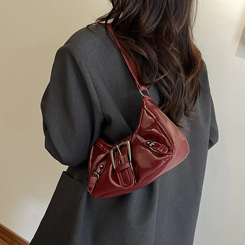 Y2K Retro Pleated Hobo Shoulder Bag for Women Hot Selling Maillard Style Underarm Bag Clutch Handbags for Travel Work Shopping