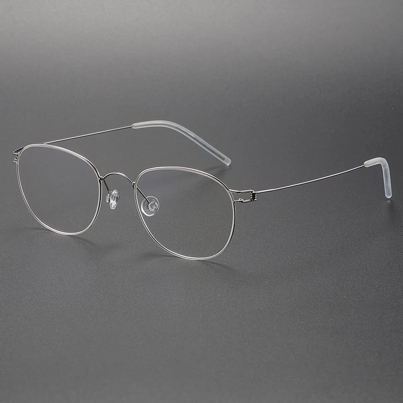 New Denmark Ultralight 14.7g Titanium Eyeglass Frames Vintage round Screwless Vintage Style for Men And Women Small Face Glasses