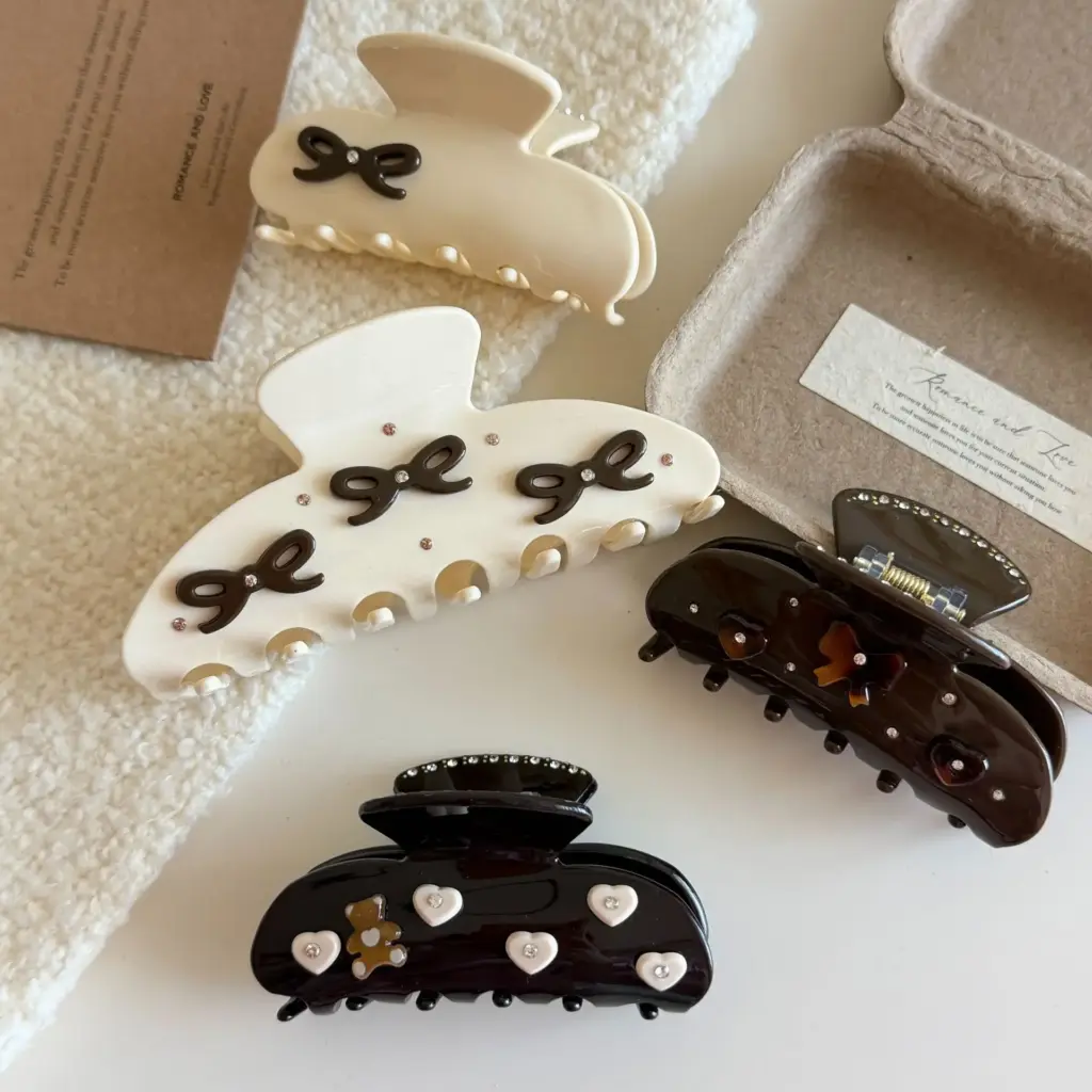 11CM Cream Beige Coffee Hair Claw Clip for Women Girls Cute Bow Rhinestones Vintage Hair Accessory Big Clip Autumn Winter Gifts