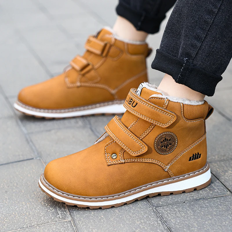 2025 New style boys' boots winter warm thickened and fleece mid-top snow boots for children casual workwear shoes