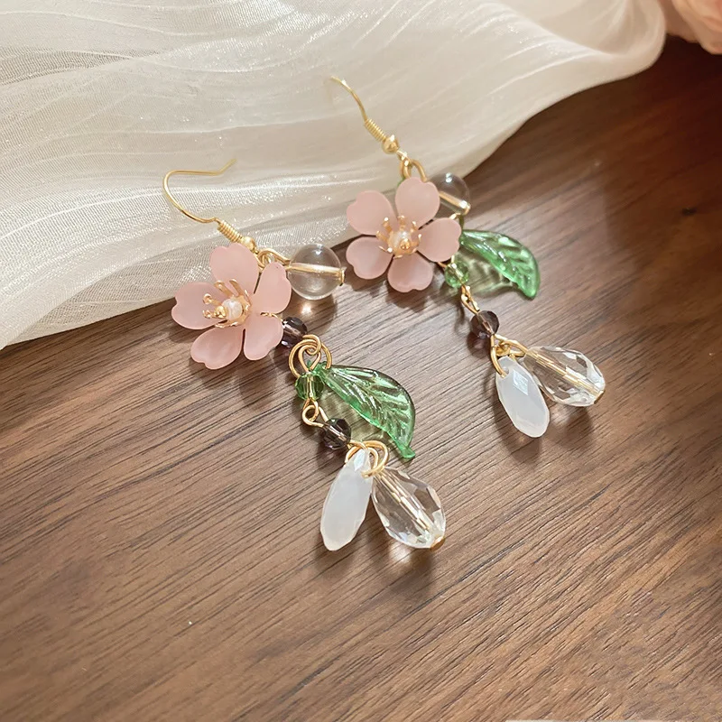 Chinese Glass Beads Flower Tassel Earrings for Women Sweet Style Versatile Drop Earring Elegant Beautiful Jewelry Friends Gift