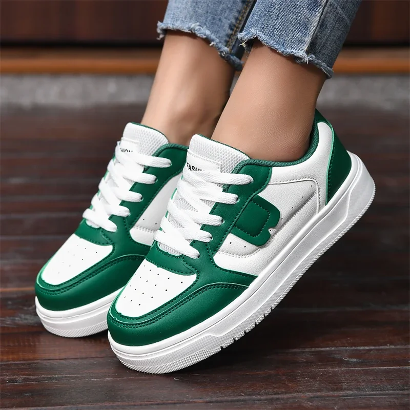 Classic Men's Skateboard Shoes Comfortable Lightweight Designer Shoes Women's Casual Sneakers Non-slip Sports Shoes Men Trainers