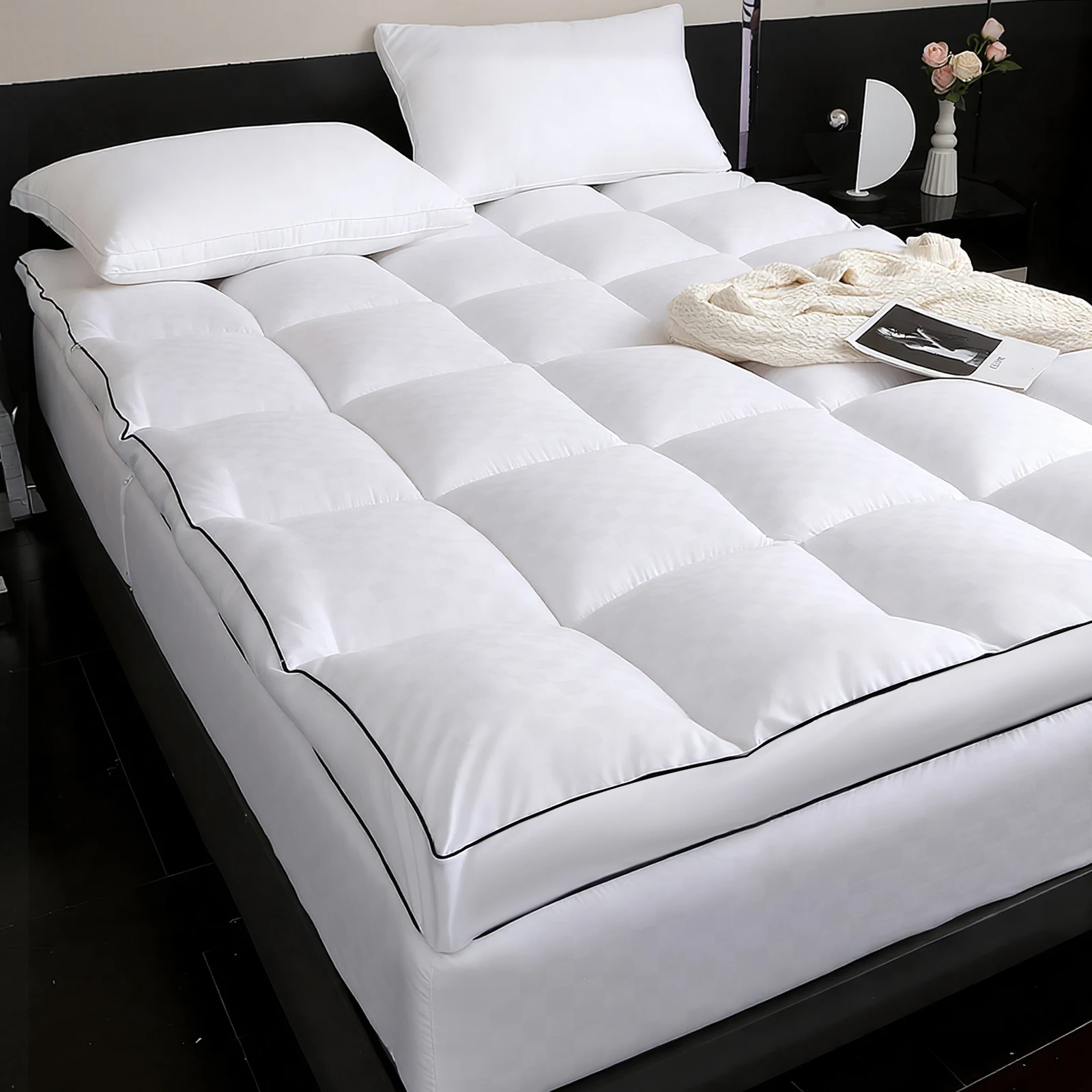 Double Bed Mattress Topper 10cm: Quilted Ultra Fluffy, Breathable Microfiber, Elastic Straps for Comfort & Restful Sleep