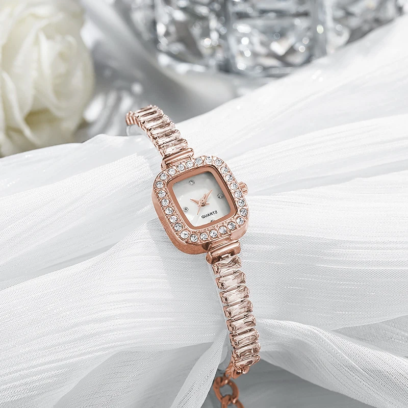 Fashion Rhinestone Women Watch Square Dial Ladies Quartz Watches Bracelet Band Wristwatches