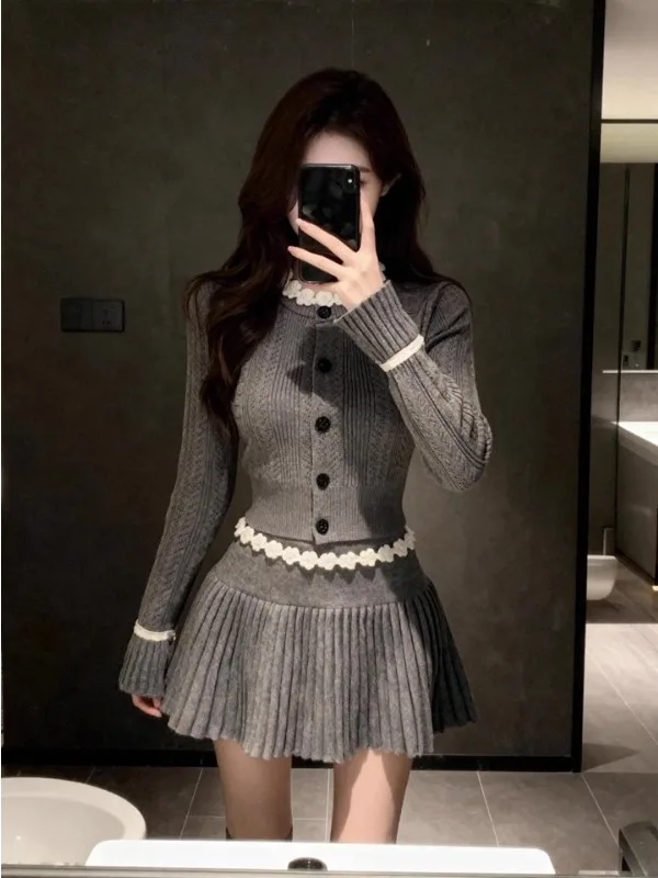 Fashionable Knitted Cardigan And High Waist Skirt Set Women's Autumn Winter New Style College Style Two Piece Set Elegant