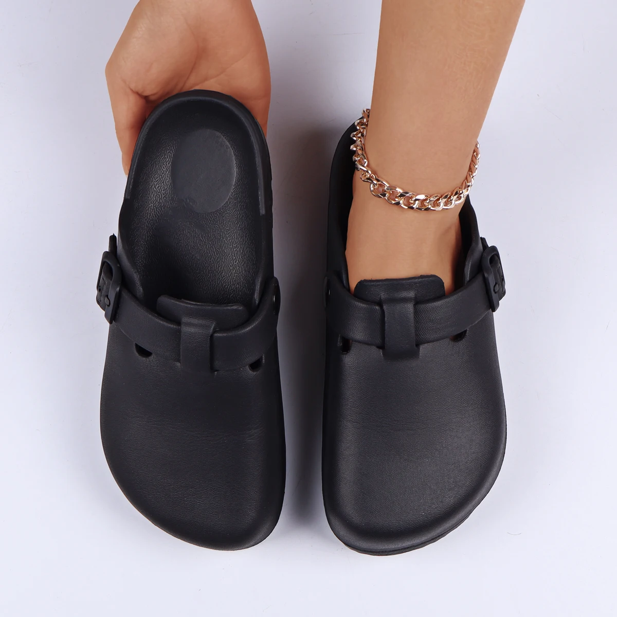 House slippers Adjustable Buckle EVA Women's Slippers Lightweight Closed Toe Indoor Slides Soft Sole Platform Sandals