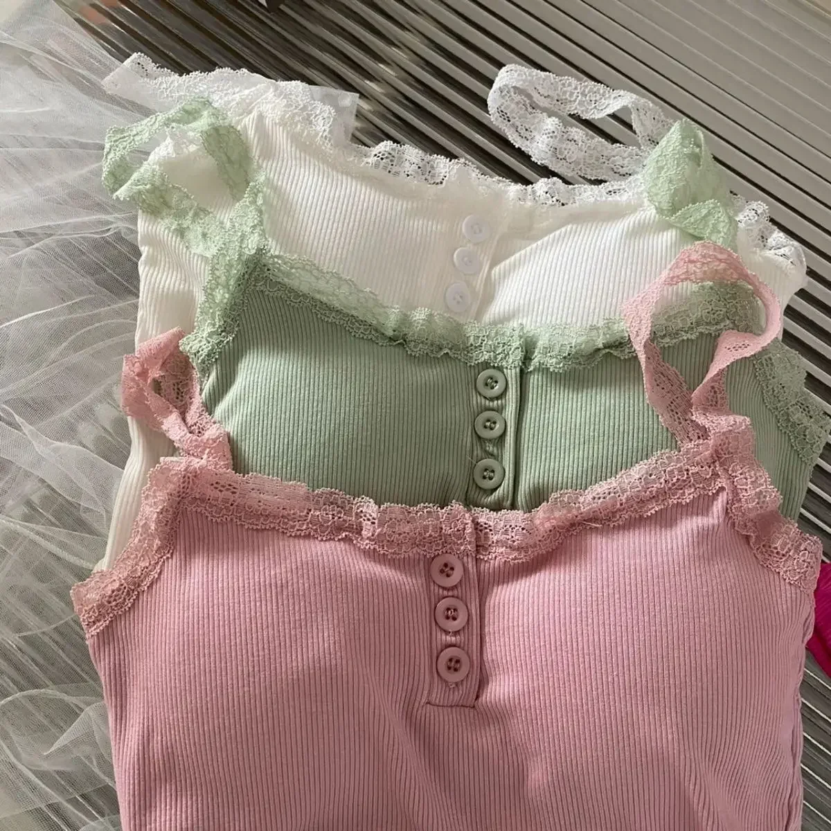 Lace Tank Top Women Cropped Cute Camis Sexy White Crop Tops Female Korean Sleeveless Black Vest Summer Coquette Y2k Clothes