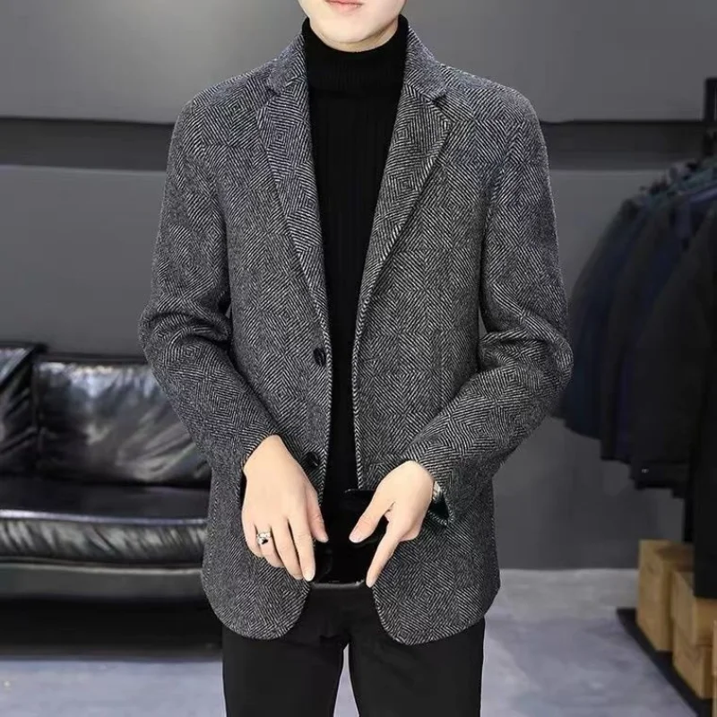 Men's Winter Wool Blend Suit Jacket Herringbone Pattern Lapel Two Button Slim Fit Business Casual Blazer Coat Autumn Fashion