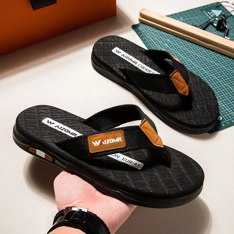 Men's flip flops summer trendy wear non-slip rubber sole sandals fashionable casual foot-clip flop comfortable beach shoes