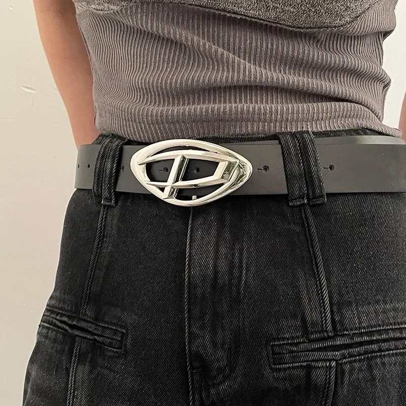 Personalized Letters, Alloy Silver Buckle, Black Body Decoration, Casual Jeans, Paired with Casual Pants, Unisex Belt