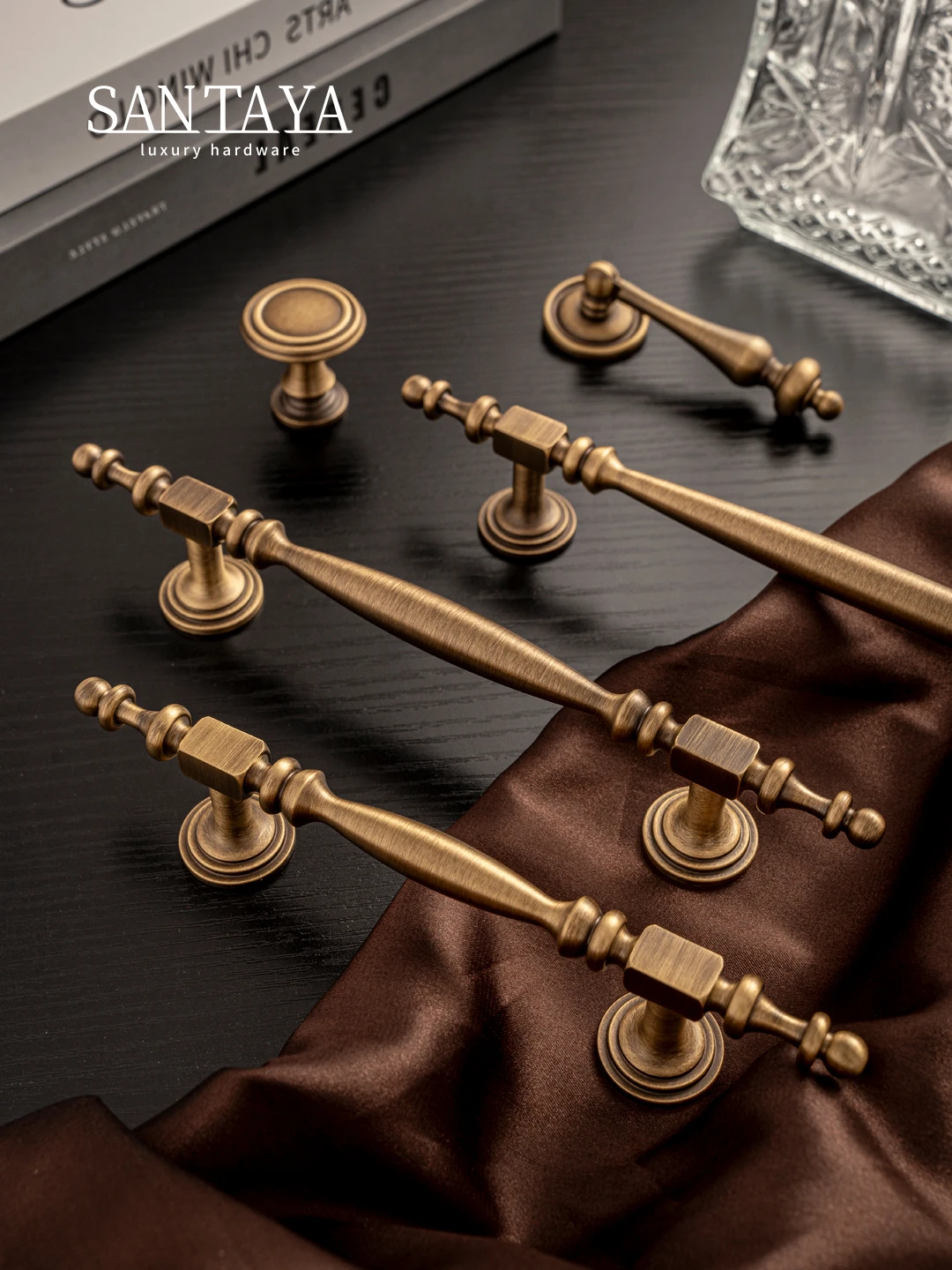 Santaya Brushed Brass Furniture Handles Antique Brass Kitchen Cabinet Pull Drawer Knobs Luxury Hardware Accessories