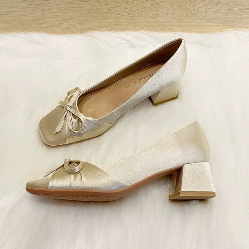 Satin Bow Chinese Wedding Shoes Women Pointed Toe High Heels Single Shoes Versatile