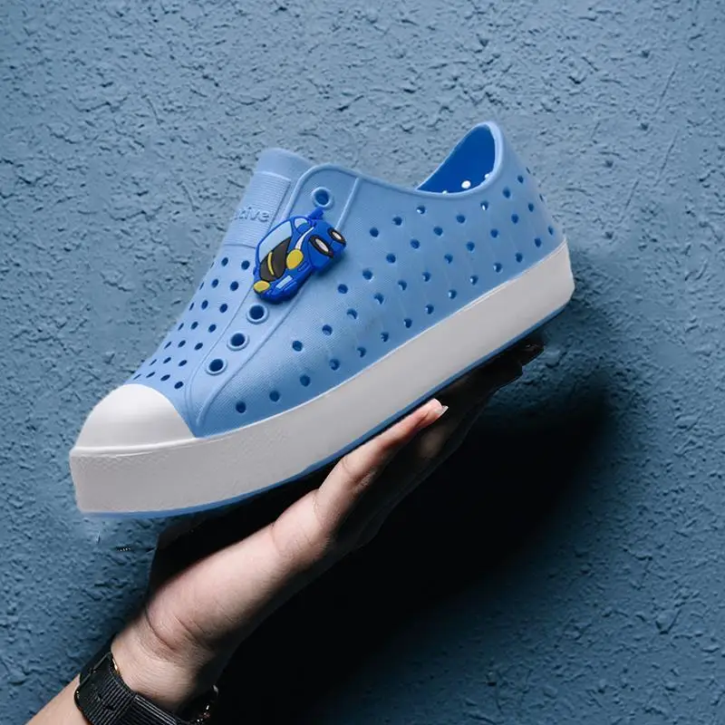 Summer Children Sandals Boys Cave Shoes Girls Garden Clogs EVA Lightweight Outdoor Kids Beach Sports Water Shoes Unisex Slip-On