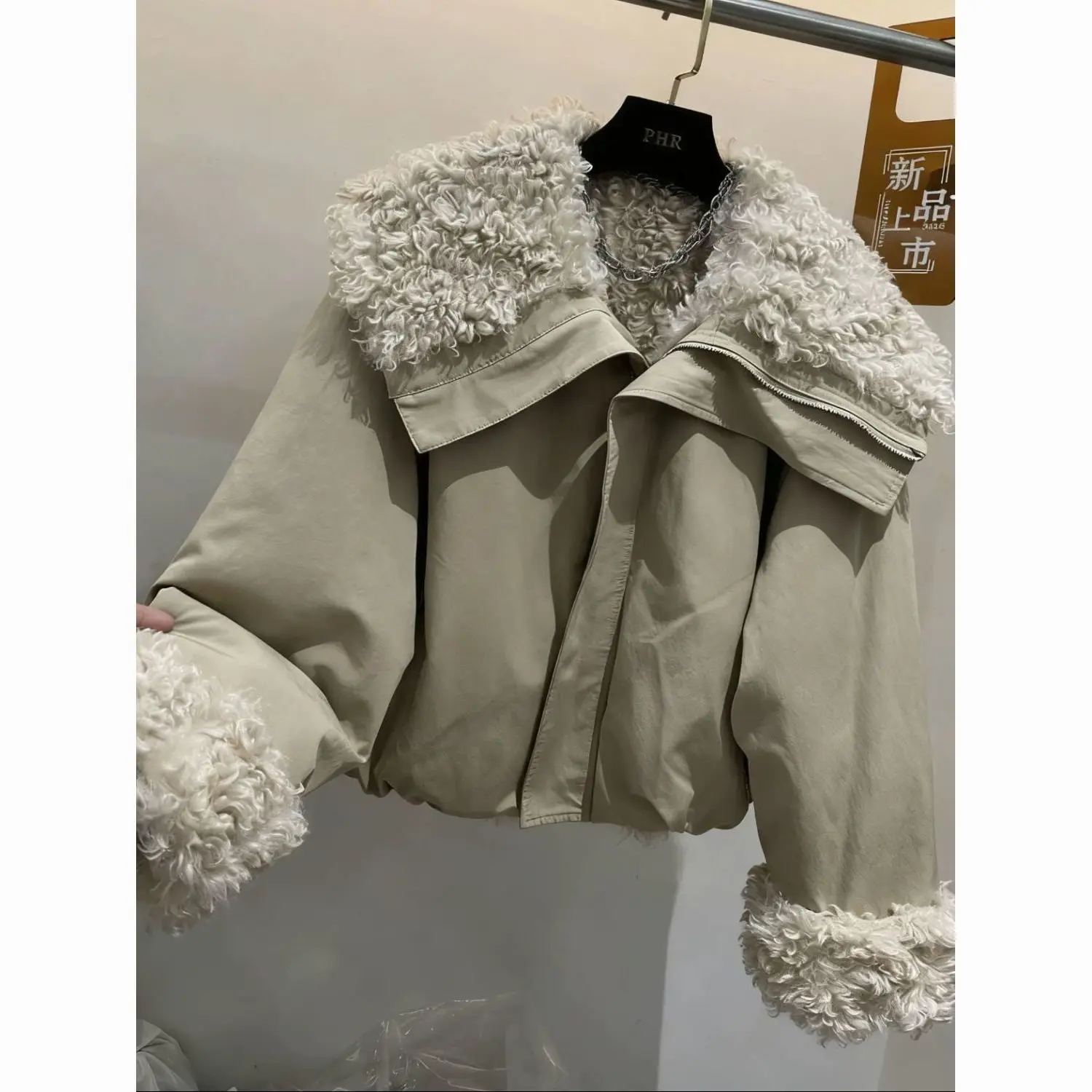 Trend Fleece Lined Winter Warm Women's Jacket Fur Trim Patchwork Long Sleeve Puffer Jacket New Versatile Short Top Parkas Coats