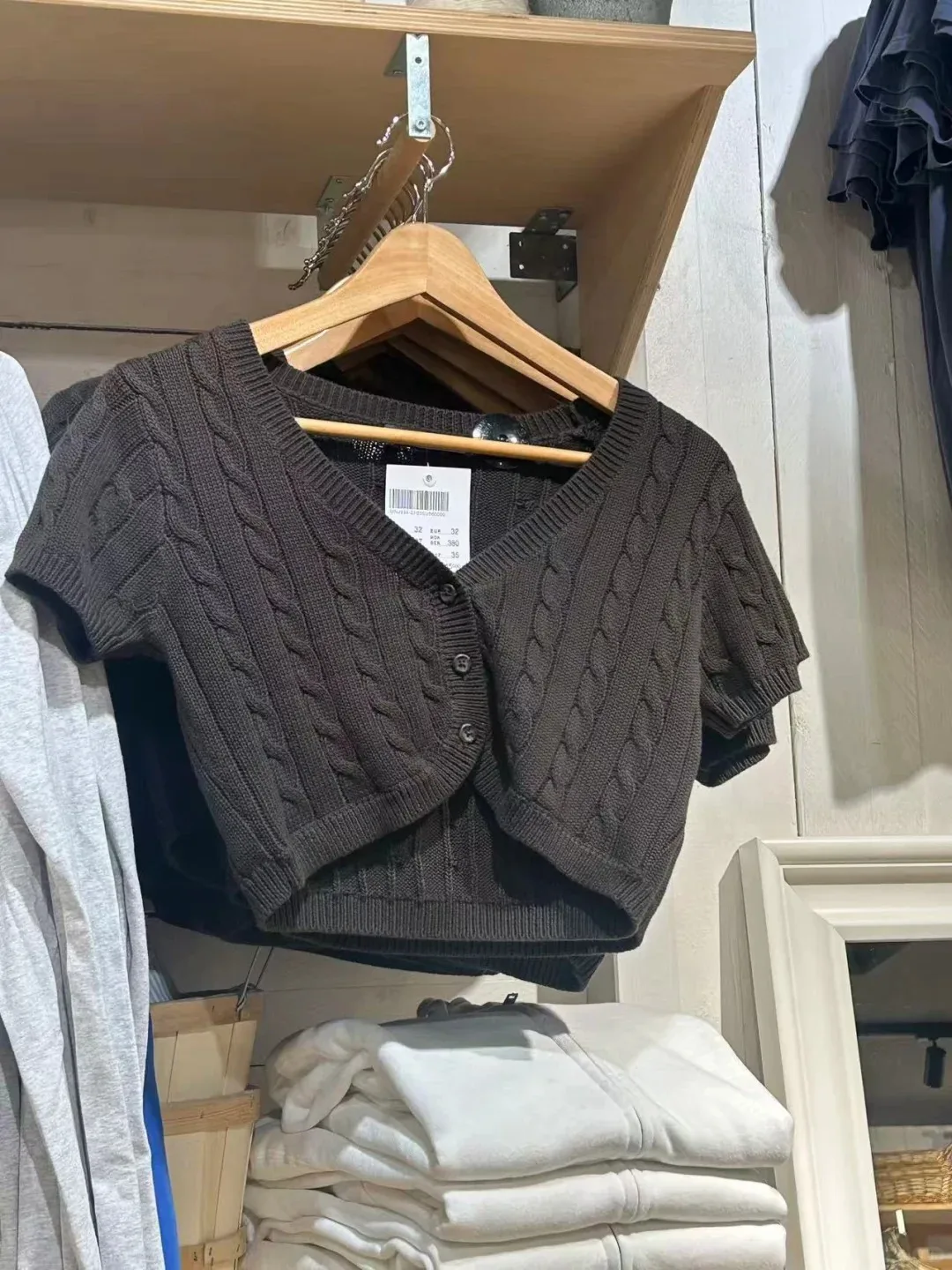 Twist Flower Cropped Cardigan Woman V-neck Single Breasted Short Sleeve Knitted Crop Tops Autumn Sweet Cotton Knitwear y2k