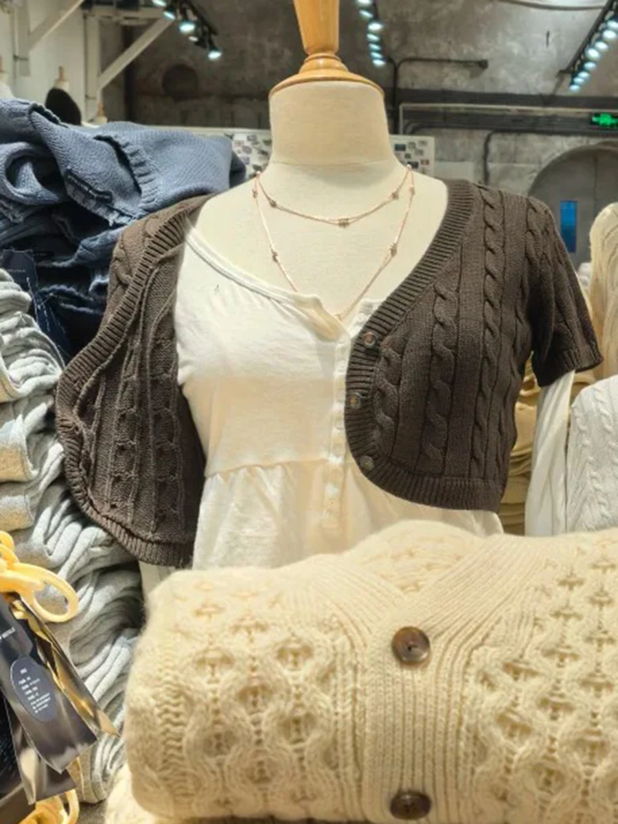 Twist Flower Cropped Cardigan Woman V-neck Single Breasted Short Sleeve Knitted Crop Tops Autumn Sweet Cotton Knitwear y2k