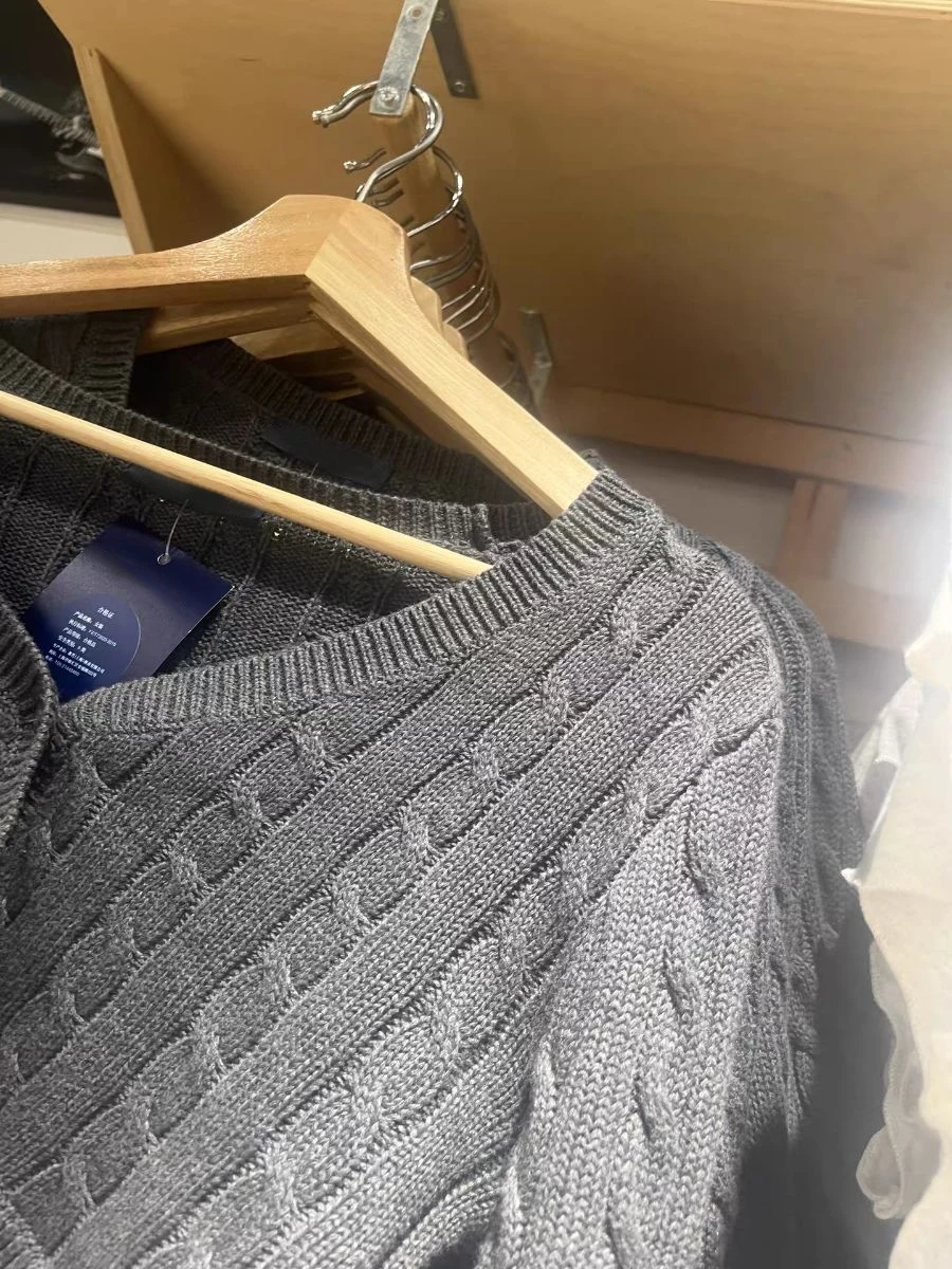 Twisted Flower Cropped Sweater Cardigan Woman Spring V-neck Single Breasted Long Sleeve Slim Crop Tops Solid Cotton Knitwear