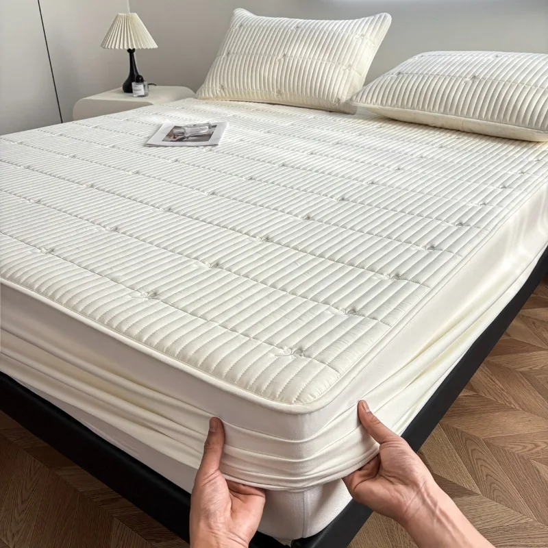 Waterproof Quilted Padded Mattress Protector with 360° Elastic Band Full Size Microfiber Fitted Sheet, Gray/white 140/160x200cm