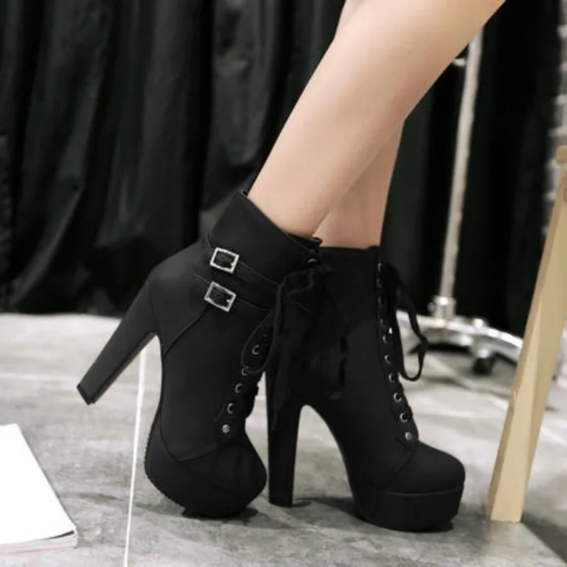 Winter Women Platform Ankle Boots 12cm Super High Chunky Heels Black Plush Rivet Lace Up Motorcycle Lady Studded Punk Short Boot