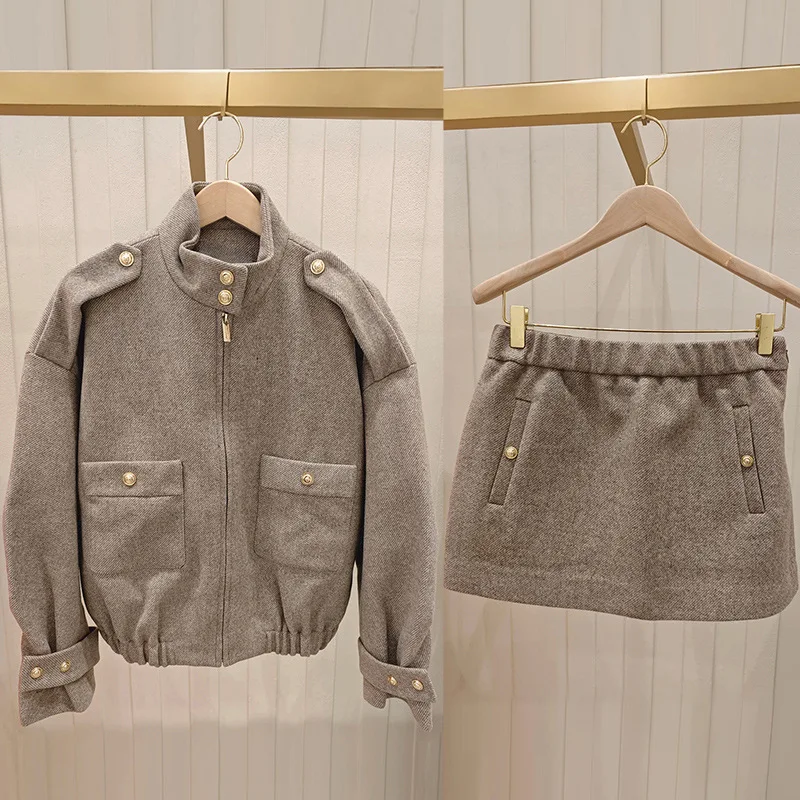 Women Stand Collar Zipper Jacket or Elastic Waist Shorts Early Autumn 2025 Solid Color Long Sleeve Fashion Set