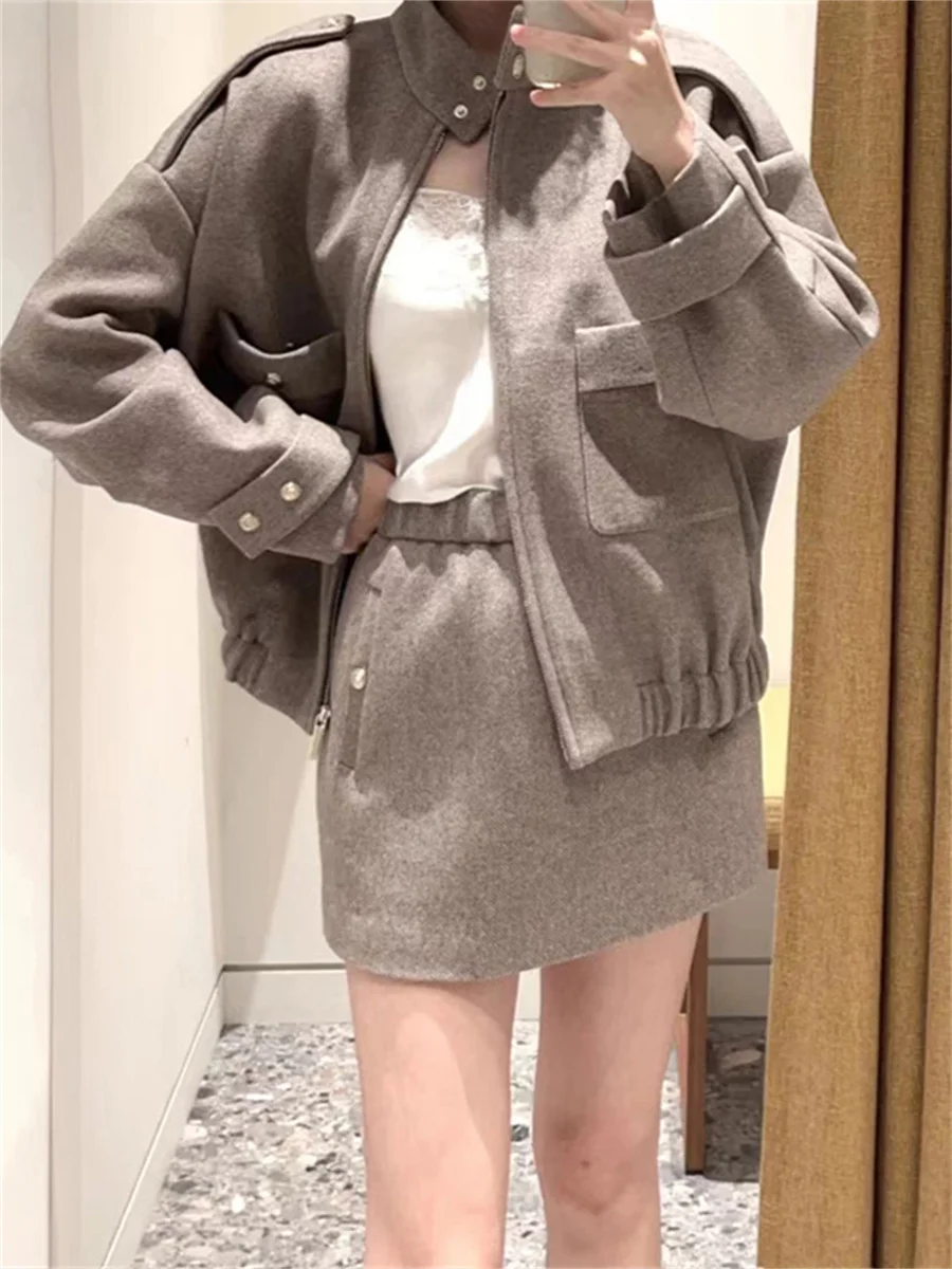 Women Stand Collar Zipper Jacket or Elastic Waist Shorts Early Autumn 2025 Solid Color Long Sleeve Fashion Set