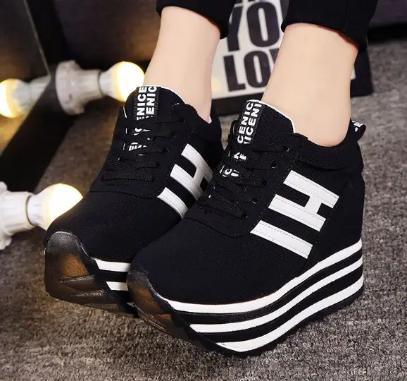 Hidden Heel Women Casual Shoes 2025 Women High Tops Canvas Height Increasing Wedges Shoes White Black Ladies Platform Shoes