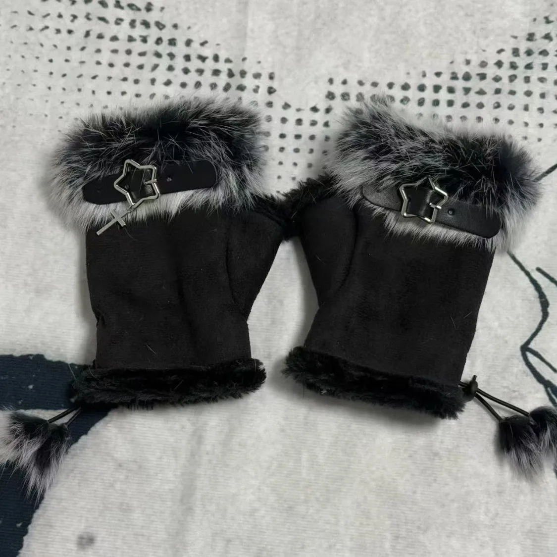 Winter Rabbit Fur Half Finger Sexy Leopard Gloves Fur Suede Adjustable Design Fingerless Y2K Gloves Padded Thickened Outdoor