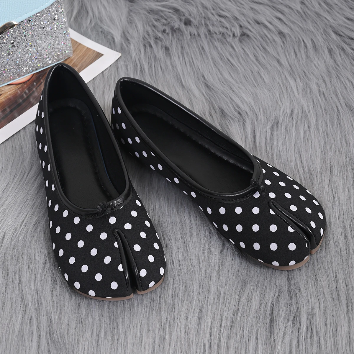 Tabis Ninja Shoes Black polka dot Ballets Flats Split Toe Bow Loafers Women Mary Janes Plus Size 42 Ballerina Zapato Mujer