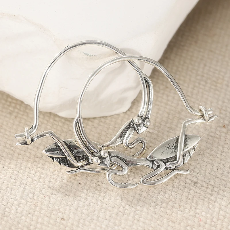 Trendy Female Gift Vintage Ethnic Style Silvery Color Animal Earrings For Women- Handmade Carving Animal Theme Jewellery Dangle