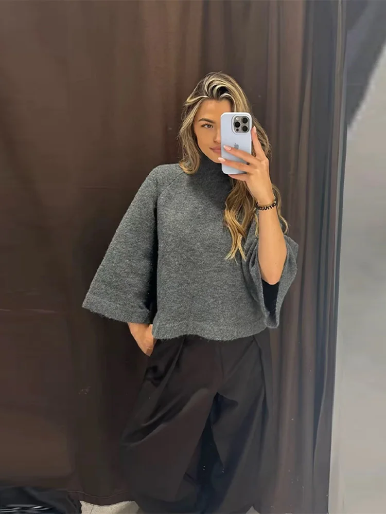 Women's Turtleneck Knit Sweater Flared Sleeve Loose Fit Soft Pullover Casual Chic Cropped Sweaters Daily Fashion Knitwear Top