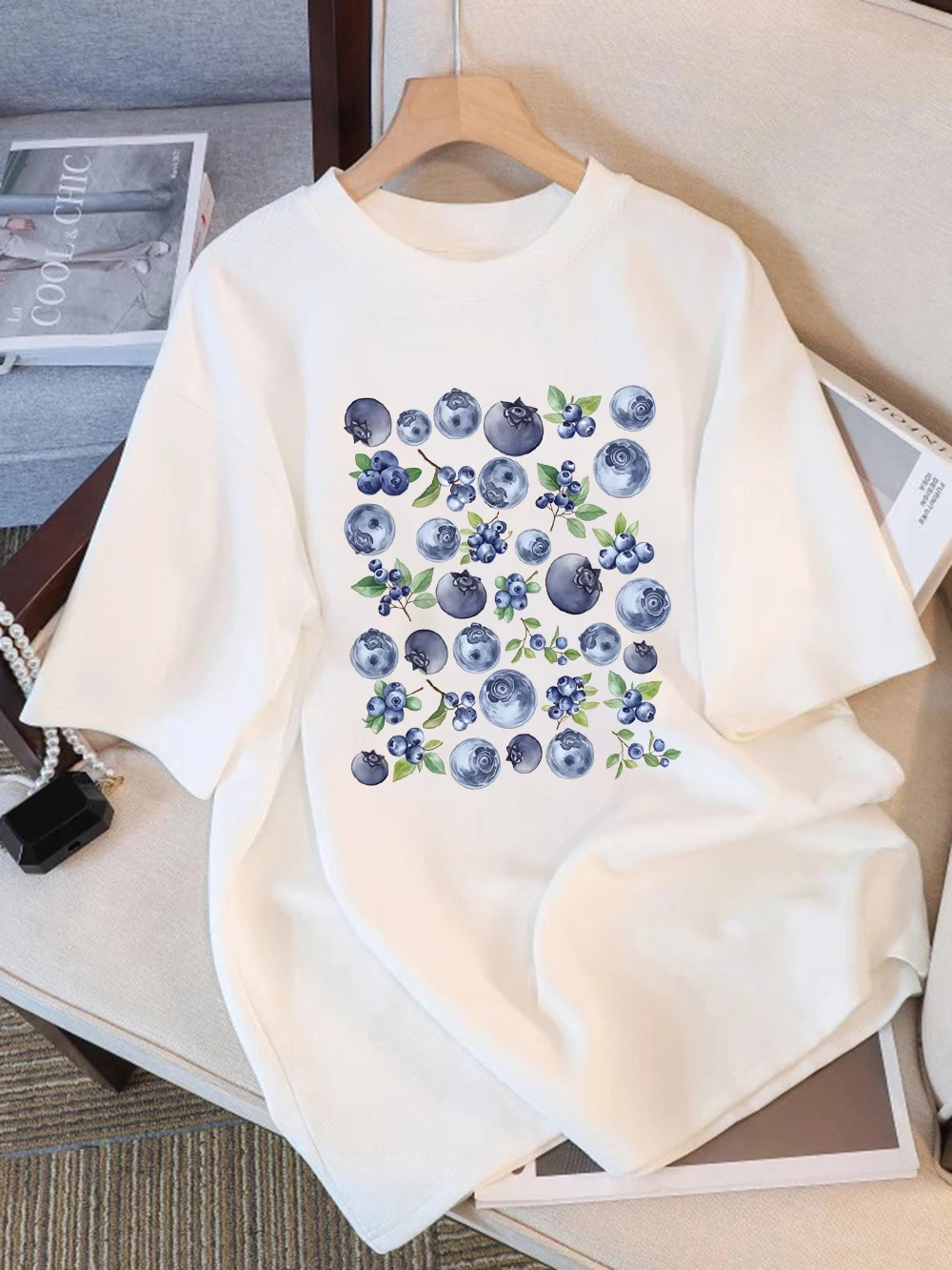 Women's T-shirt, Fresh Fruit and Blueberry Print T-shirt, Soft and Loose Crew Neck T-shirt, Women's Casual Holiday Wear.Y2K Top