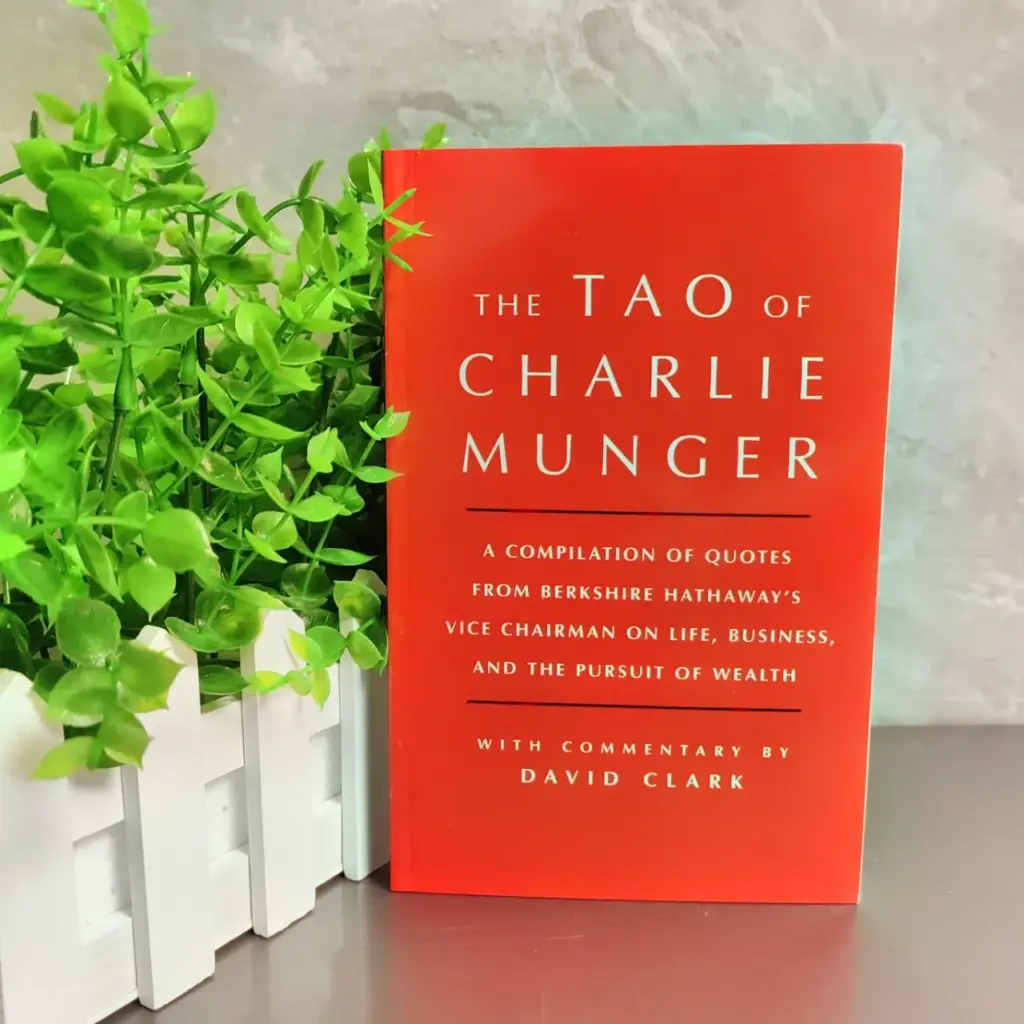The Tao of Charlie Munger By David Clark Financial Investment Idea in English Reading Book
