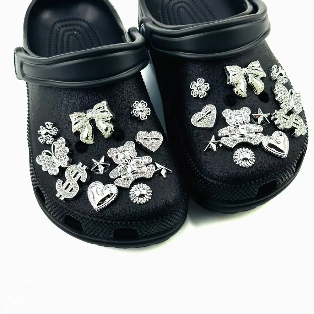 22PCS Summer Fashion Shoe Charms Set Accessories for Clogs Shoe Buckle Silver Diamond Bear Butterfly Rivet DIY Shoes Decorations