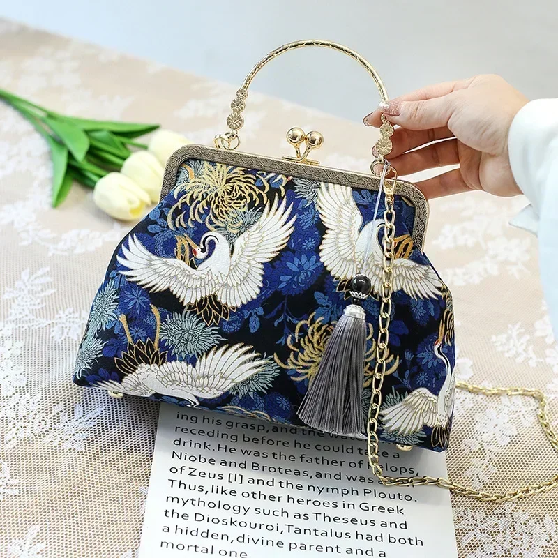 Fashion Vintage Fringe Bag Small Shell Bags Chain Women Shoulder Crossbody Bag Crane Flying Women's Handbags Purses Embroidery