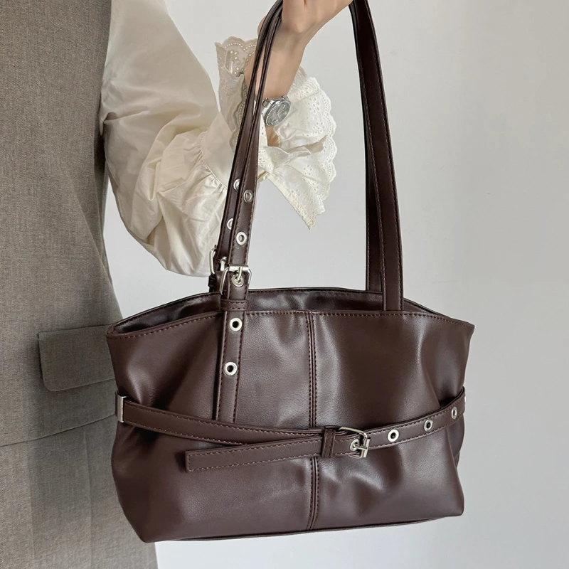 Korean Minimalist Large Capacity Tote Bag Motorcycle Style Commuter Women's Underarm Bag Versatile Shoulder Bag for Daily Use