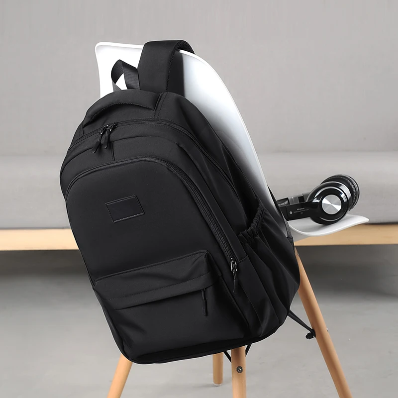 Large capacity multi-layer zipper backpack, suitable for commuting, leisure and sports travel, also an ideal student backpack.