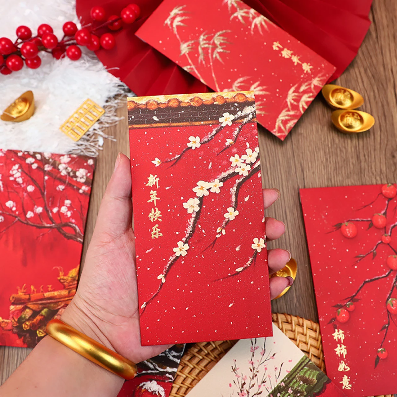 6pcs Retro Palace Museum Red Packets Snow Plum New Year Cash Gift Bags Blessing Red Envelope for 2025 CNY Spring Festival