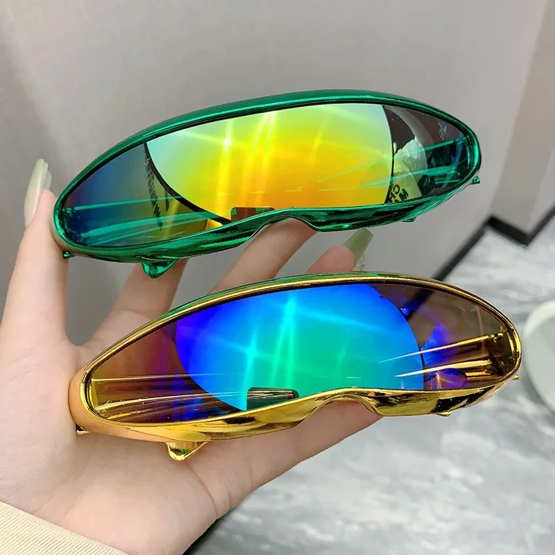 Futuristic One-piece Mirror Personalized Electroplated Sunglasses Women Men 2025 Y2K Steampunk Goggles Rave Party Glasses UV400