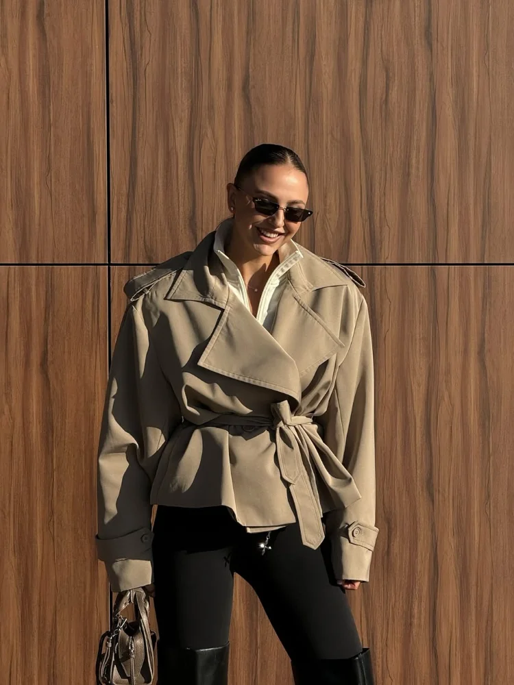 Khaki Lace Up Short Windbreaker Elegant Women's Lapel Long Sleeve Belt Waist Cinching Pockets Trench Coat Lady Street Outerwear