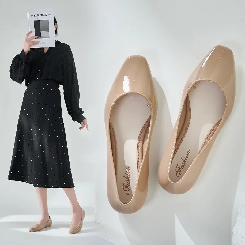 Fashionable round Toe Flat Bottom Sandals Women's Slip-On Casual Pure Color Summer Shoes Comfortable PVC Material Lazy Women's F