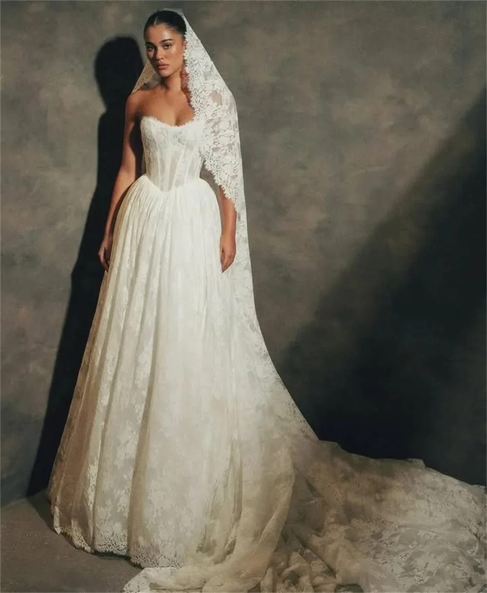 Flavinke Customized Charming Luxurious Sweetheatr Full Lace A Line Sleeveless Wedding Dresses Sweep Train Vestido De Noival