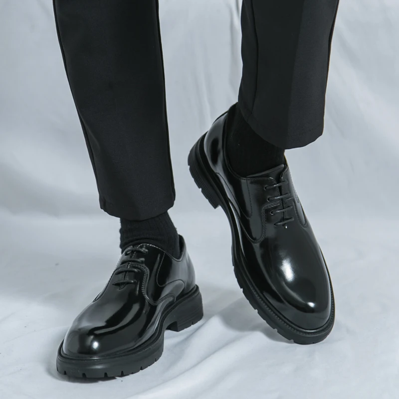 Comfort Thick Soled Leather Shoes Men Business Formal Flats Brand New Men Casual Shoes Classic Handmade Man Oxford Wedding Shoes