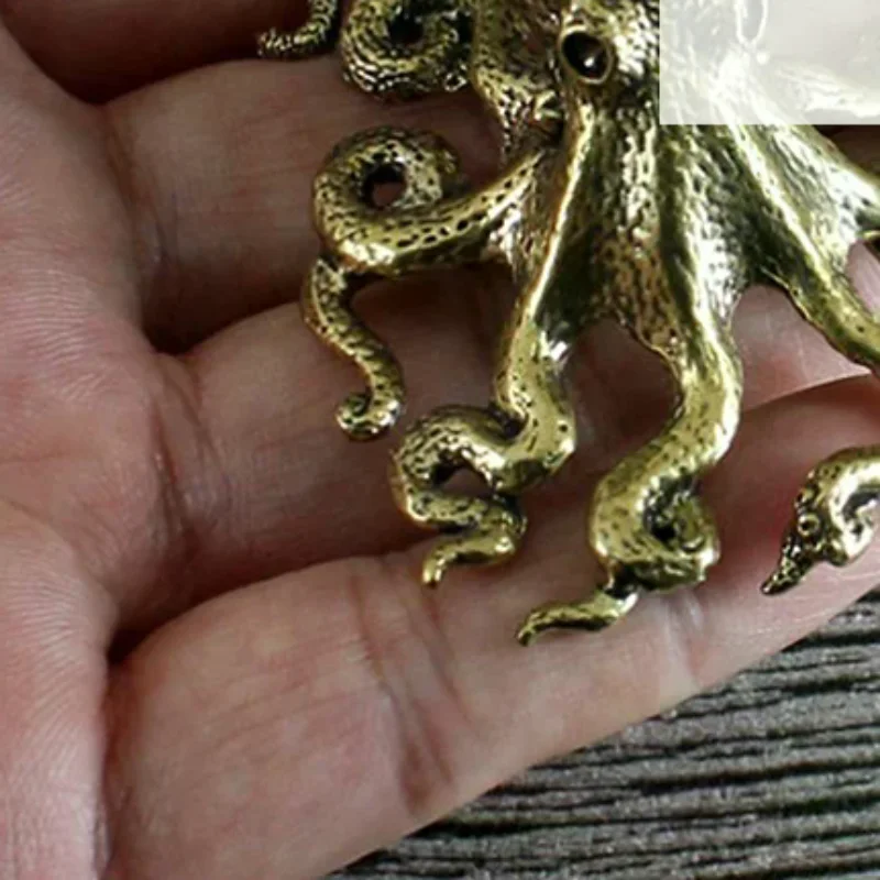 Antique Octopus Home Decoration Brass Copper Animal Figurines Miniatures Desk Ornament Accessories Creative Table Craft